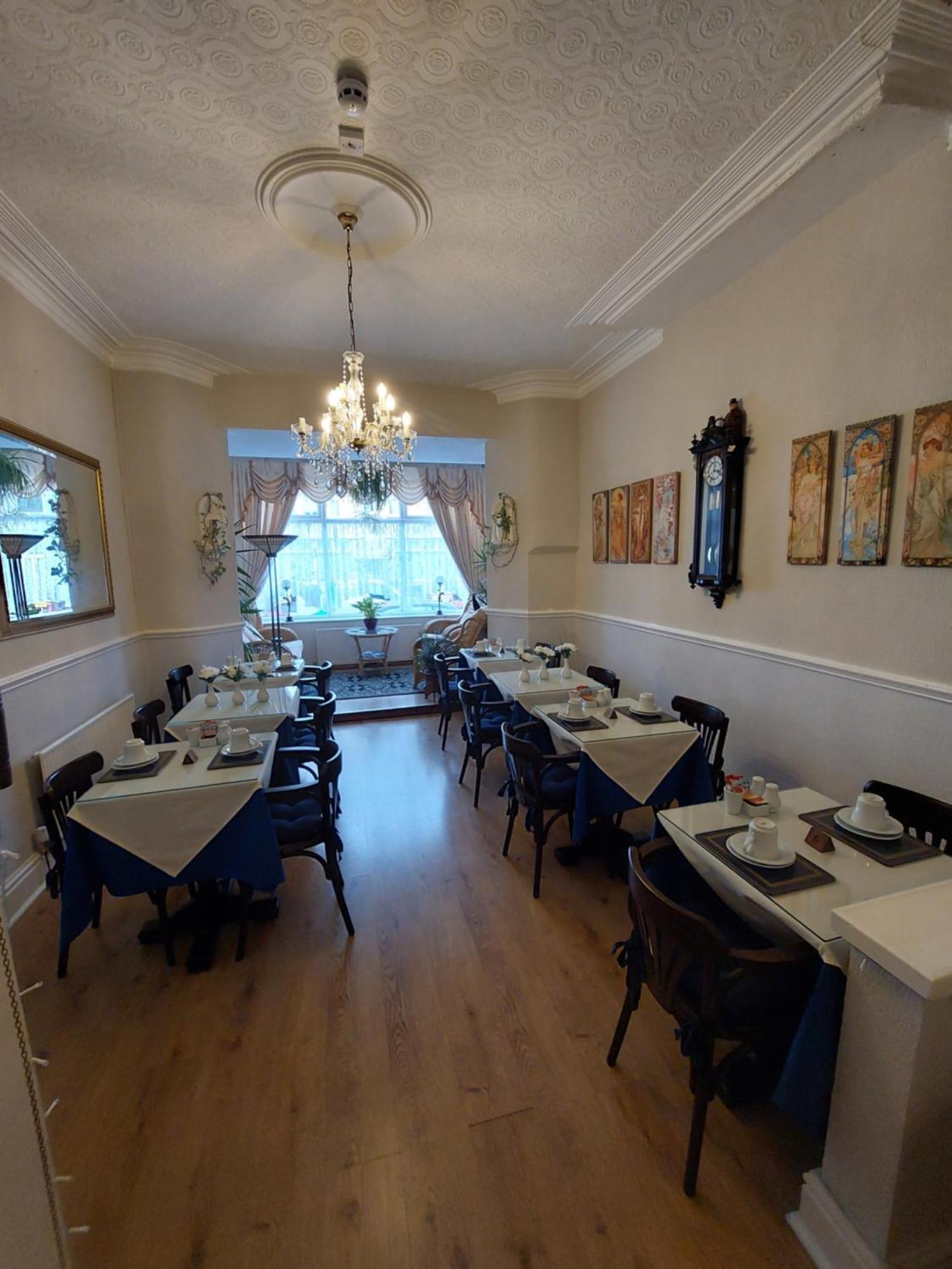 Guest house Westfield House 3*