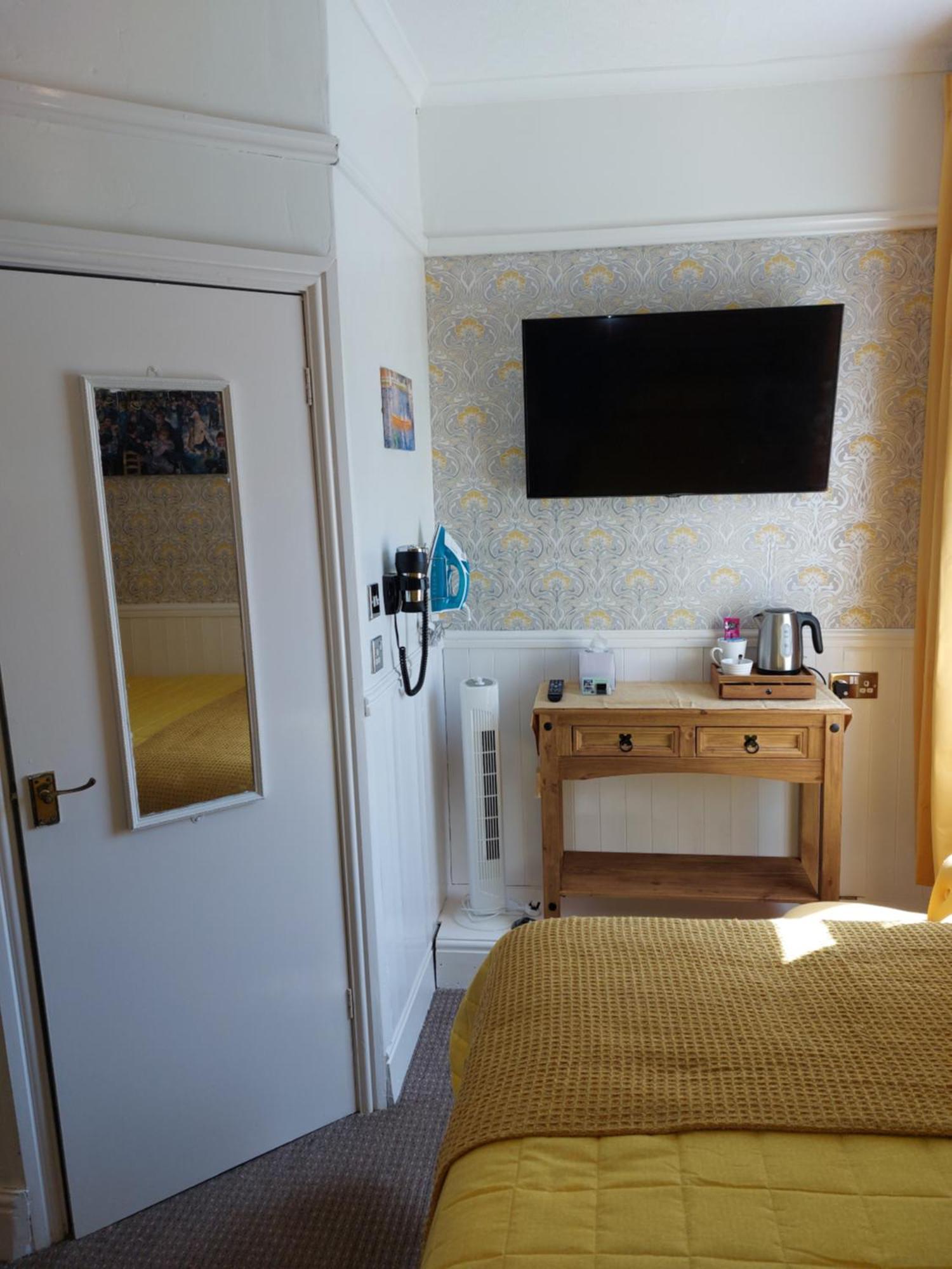 Westfield House Гостевой дом 3*